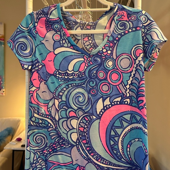 Lilly Pulitzer Short Sleeve Colorful Top - Picture 3 of 4